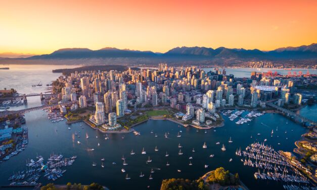 Vancouver: Attractions, Culture, and Gay Bars