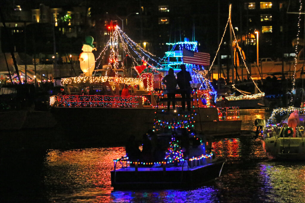 Oceanside Parade of Lights (Photo Credit: Zach Cordner)