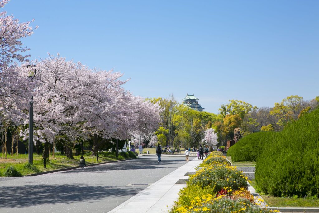 Osaka (Photo Credit: Japan Online Media Center)