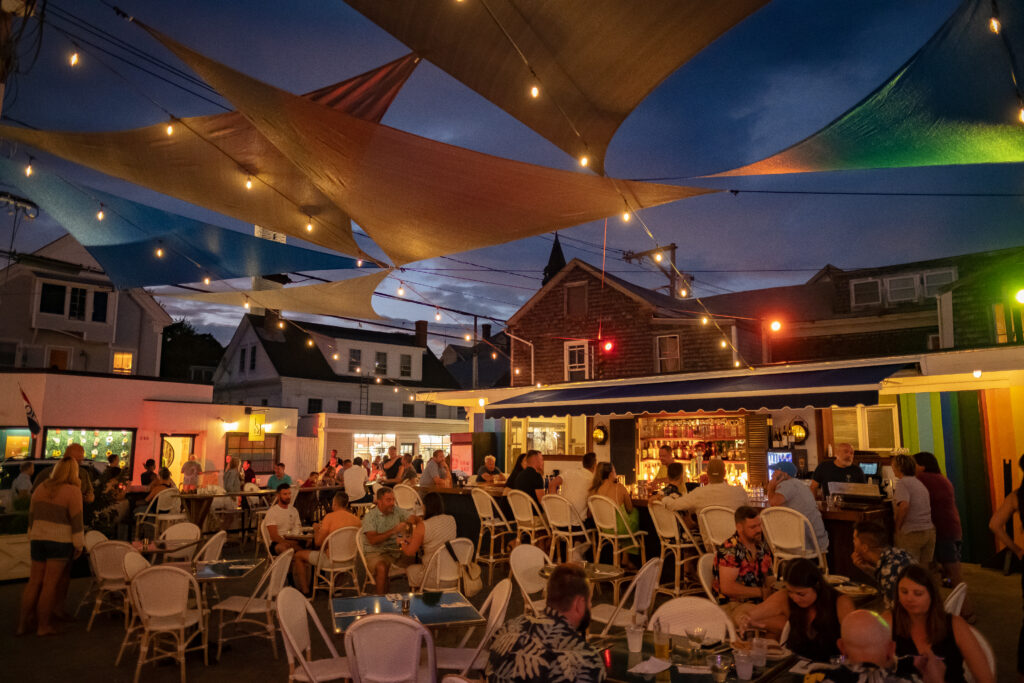 The Crown's Courtyard (Photo Courtesy of The Crown & Anchor)