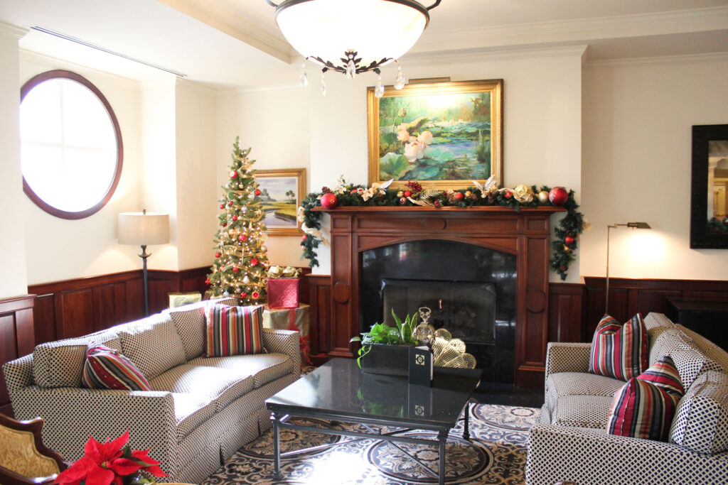 Fireplace and Tree (Photo Credit: Kristal Bluemnstock / French Quarter Inn)
