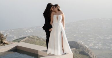 First Same-Sex Couple Ties the Knot at Luxury Resort in Santorini