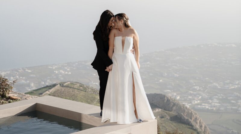First Same-Sex Couple Ties the Knot at Luxury Resort in Santorini