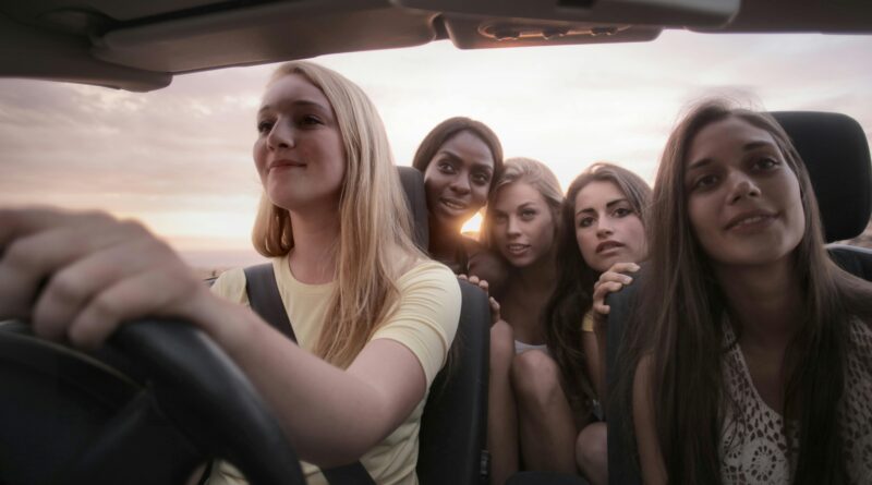 How to Stay Safe on an All-Girls Road Trip This Memorial Day Weekend