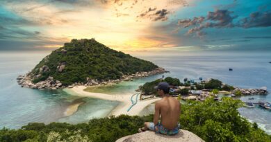 Where Everyone Will Post From This Summer: Top 10 Beaches