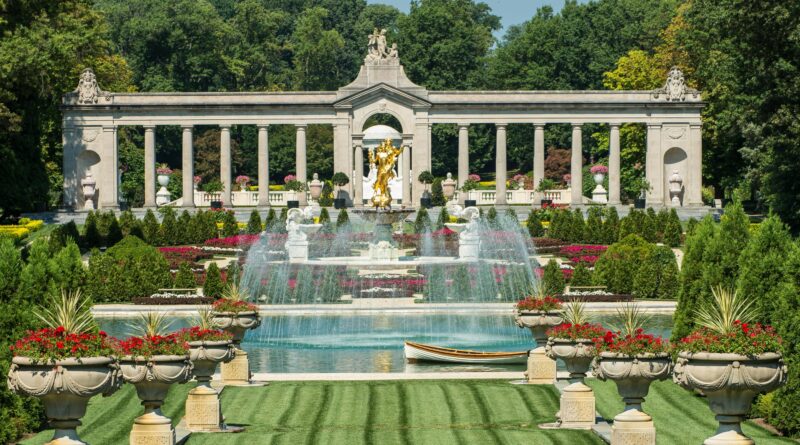 Chateau Country, Stateside: Grandeur on Your Doorstep