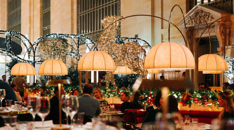 Enjoy Old World Elegance in Manhattan for the Holidays