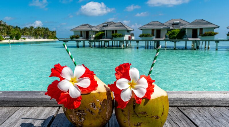 Sweat, Sun & Sips: Picking the Right Drinks for Your Journey