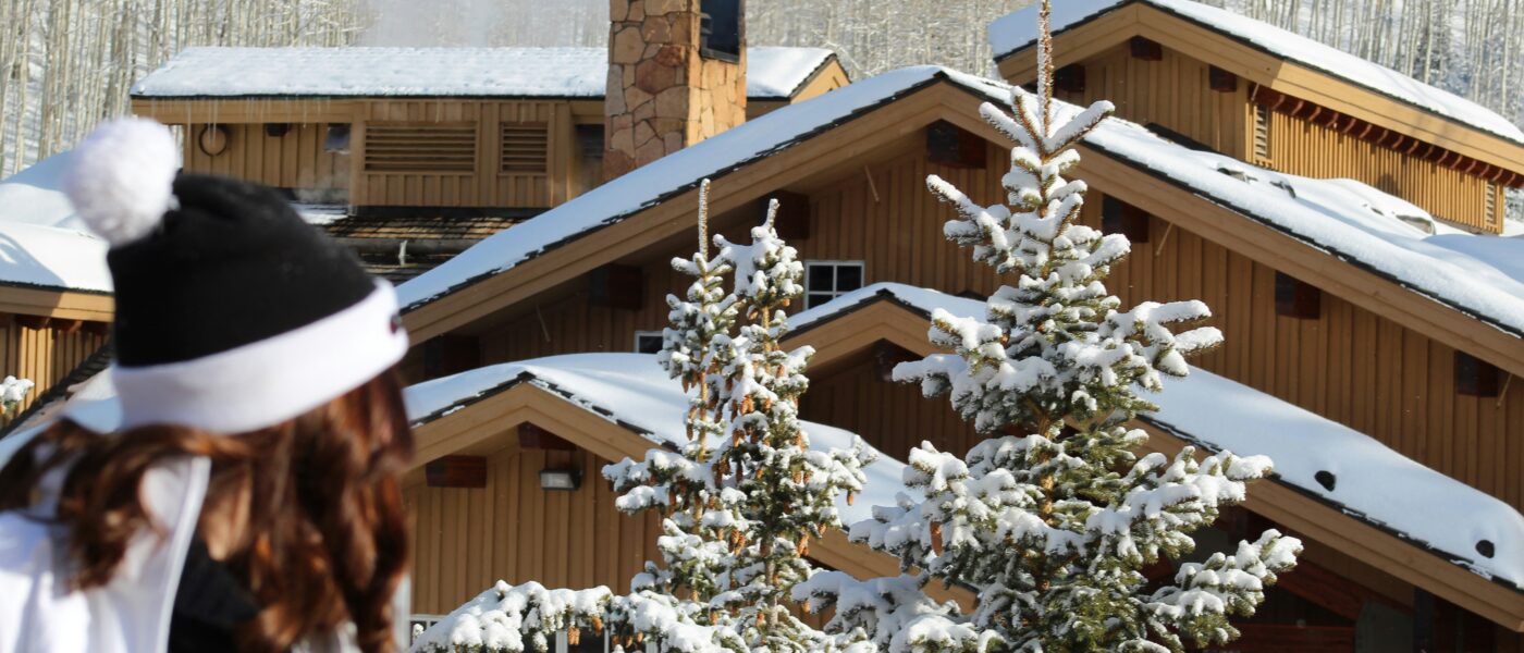 Grab a Last-Minute Ski Vacation with Vrbo Inspo