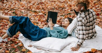 Travel Trend Alert: Silent Book Club Retreats