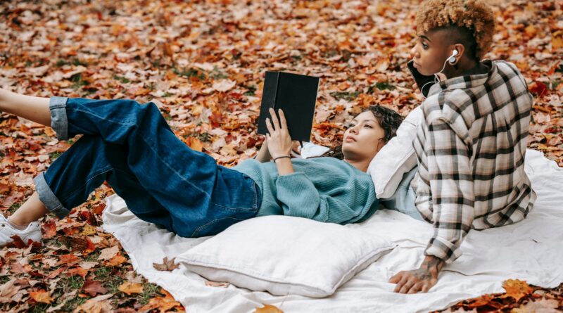 Travel Trend Alert: Silent Book Club Retreats