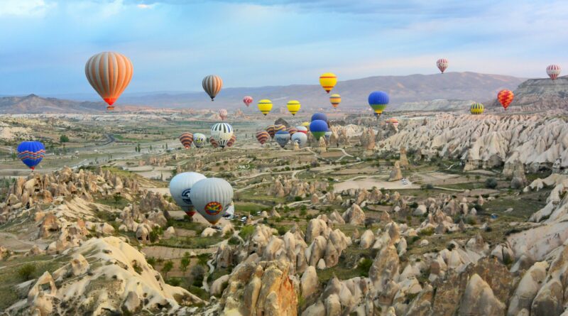 Türkiye Beyond the Headlines: An LGBTQ+ Guide to a Complex Destination