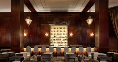 The Clift Royal Sonesta Serves Old World San Francisco Glamour