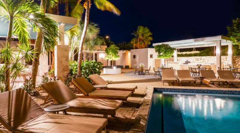 Tropical Intimacy at Zoëtry Curaçao Resort & Spa